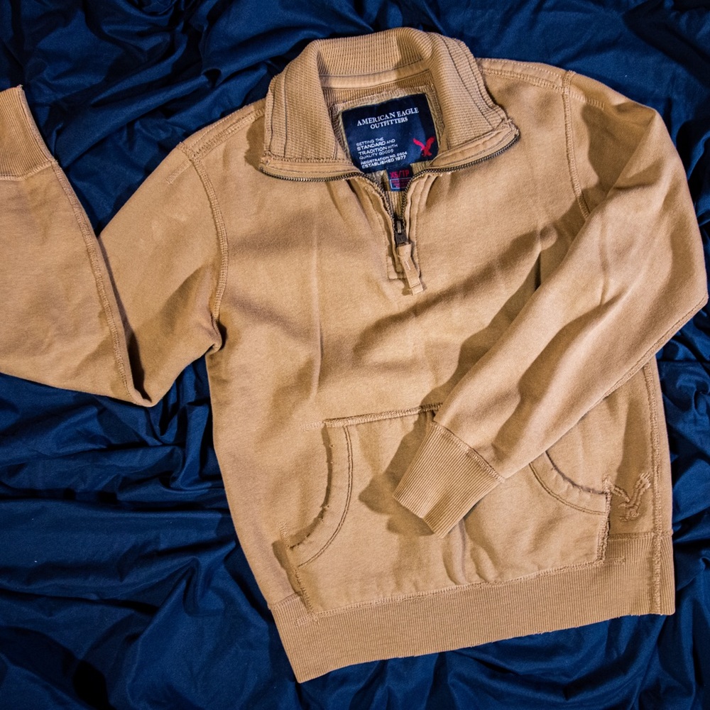 American Eagle Men’s Cotton Pullover (XS)